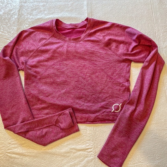 Lululemon Tops - Lululemon X Peloton Swiftly Cropped Long Sleeve Athletic Top